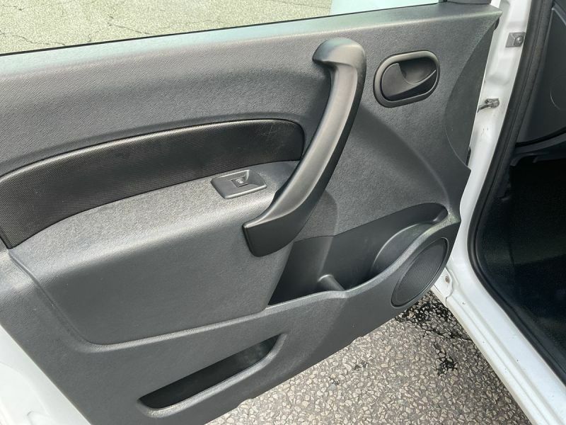 Mercedes-Benz CITAN Panel Van White #17
