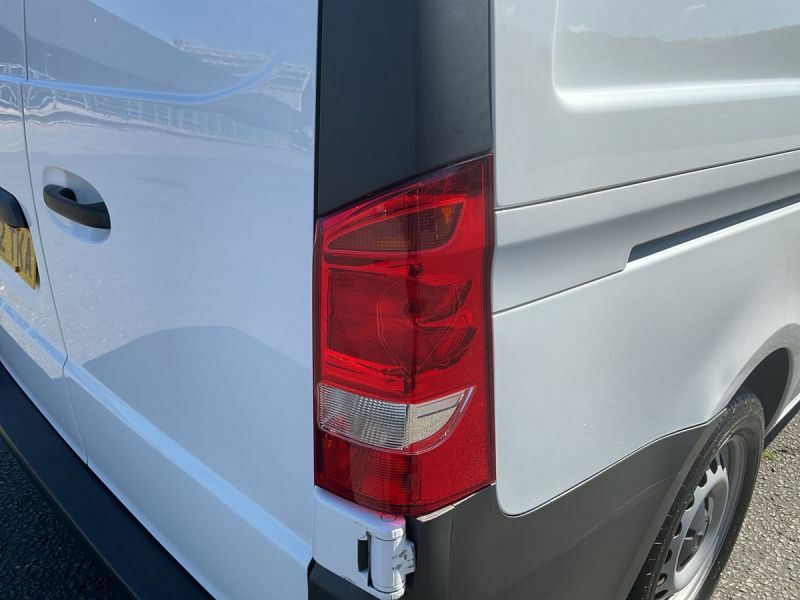 Mercedes-Benz eVito 116 E Progressive White #20