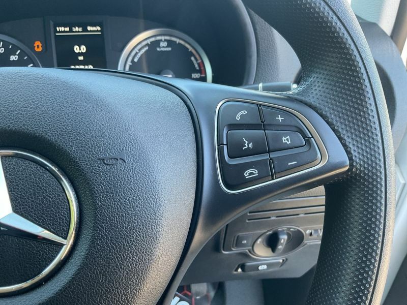 Mercedes-Benz eVito 116 E Progressive White #26