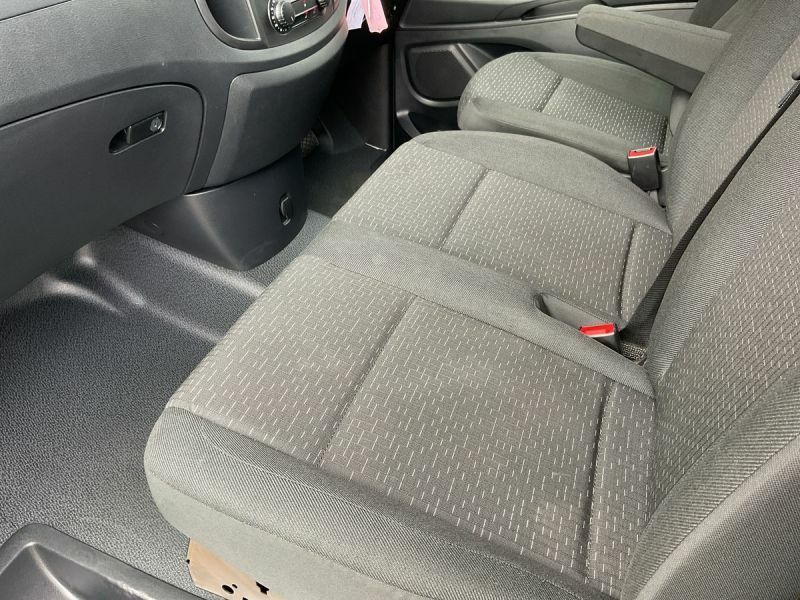 Mercedes-Benz eVito 116 E Progressive White #27