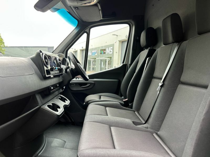 Mercedes-Benz Sprinter 315 Cdi Select White #14