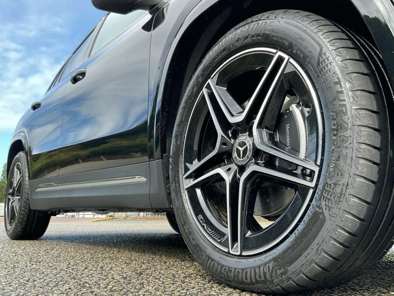 Mercedes-Benz GLA Class Amg Line Black #17