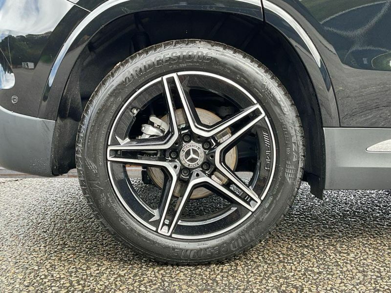 Mercedes-Benz GLA Class Suv Black #4
