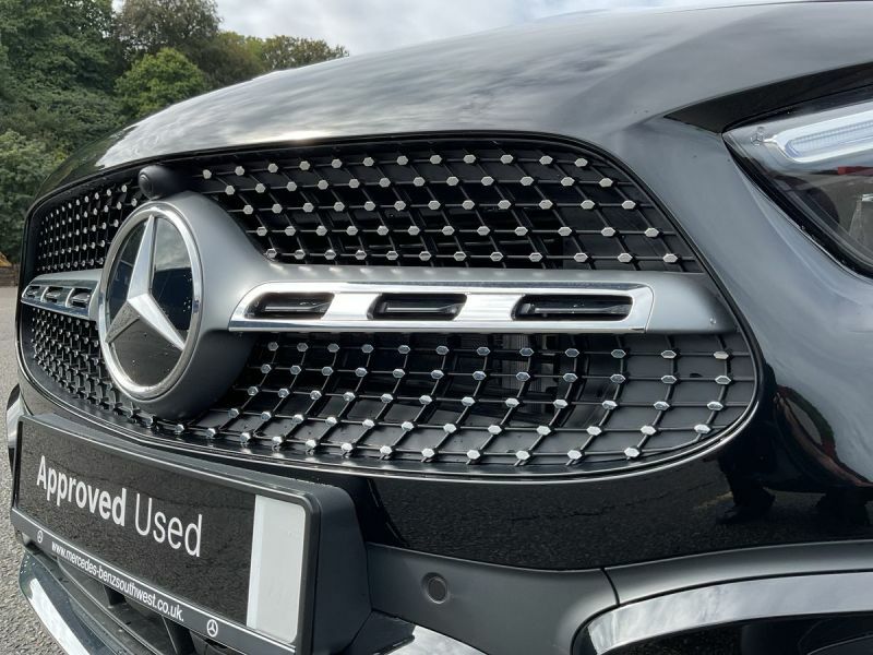 Mercedes-Benz GLA Class Amg Line Black #20