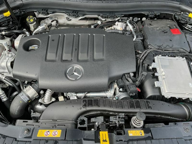 Mercedes-Benz GLA Class Amg Line Black #35