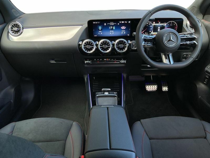 Mercedes-Benz GLA Class Amg Line Black #7