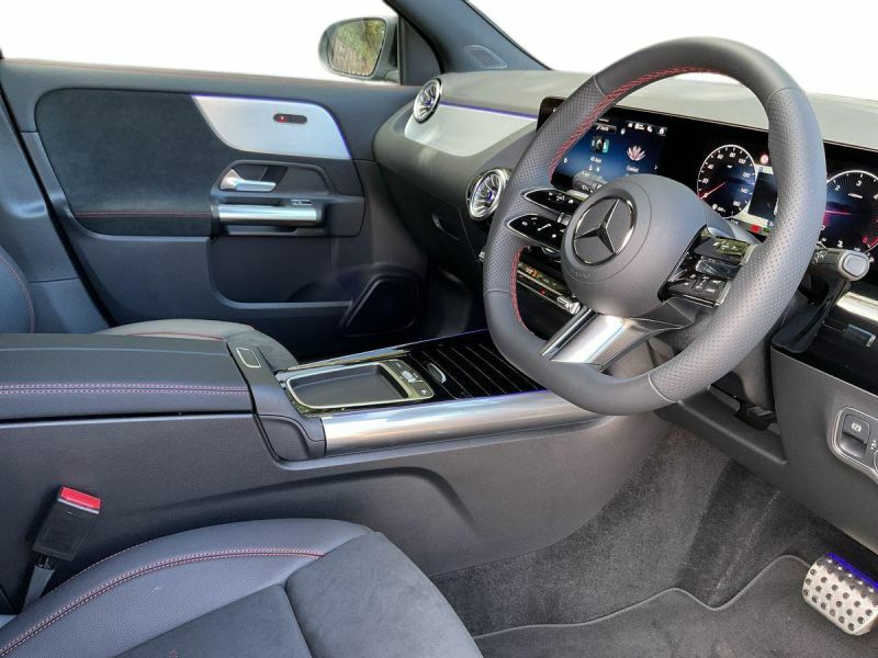 Mercedes-Benz GLA Class Suv Black #5