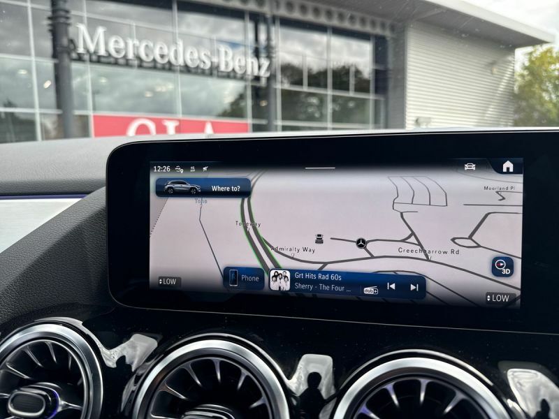 Mercedes-Benz GLA Class 200D Amg Line Executive Black #33