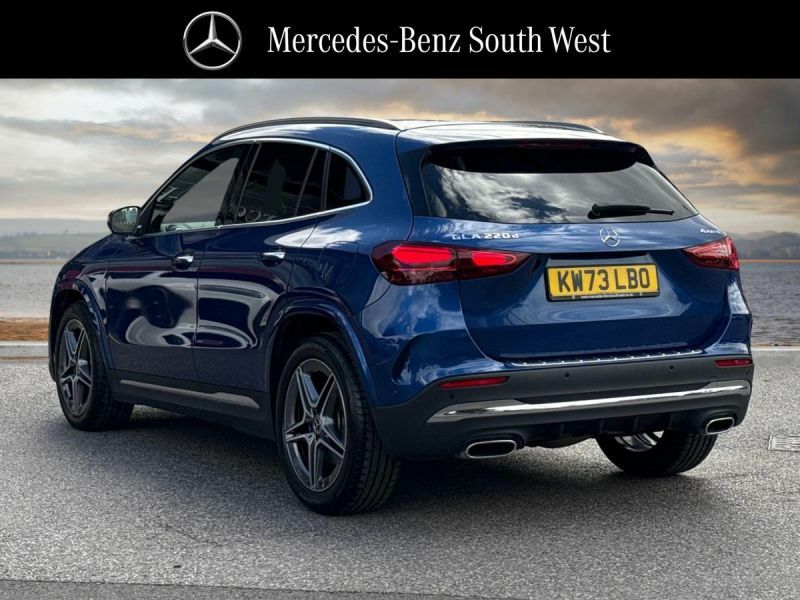 Mercedes-Benz GLA Class Suv Blue #2
