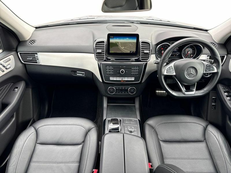 Mercedes-Benz GLE Class Suv White #7