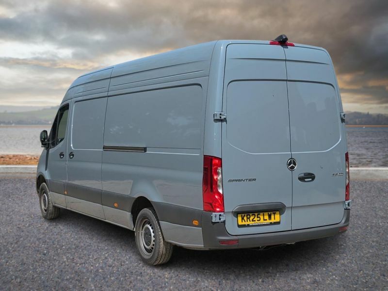 Mercedes-Benz Sprinter 2.0 315 Cdi Pro G-tronic Rwd L3 H2 Euro 6 S S Blue #2