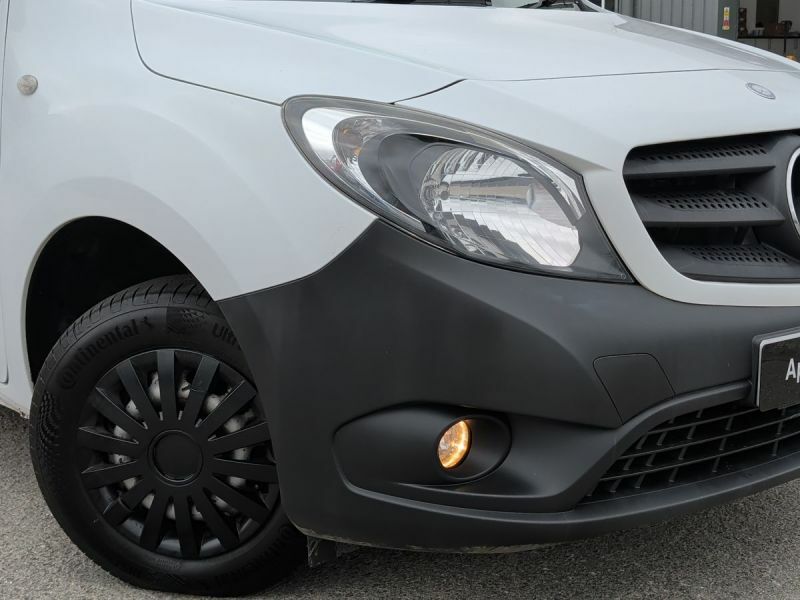 Mercedes-Benz CITAN 1.5L Null White #10