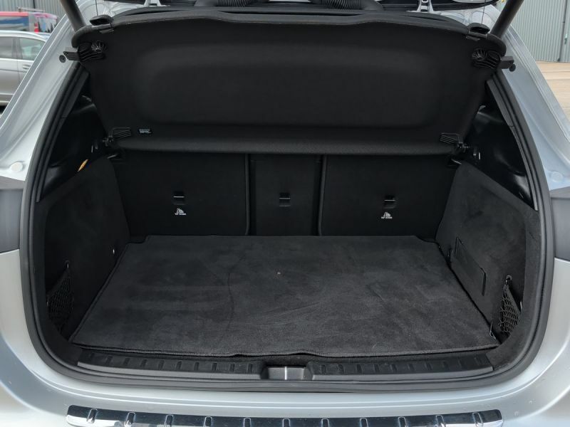 Mercedes-Benz EQA Eqa 300 66.5Kwh Amg Line Premium 4Matic #14