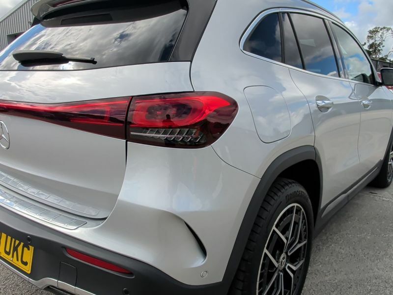 Mercedes-Benz EQA Eqa 300 66.5Kwh Amg Line Premium 4Matic #24
