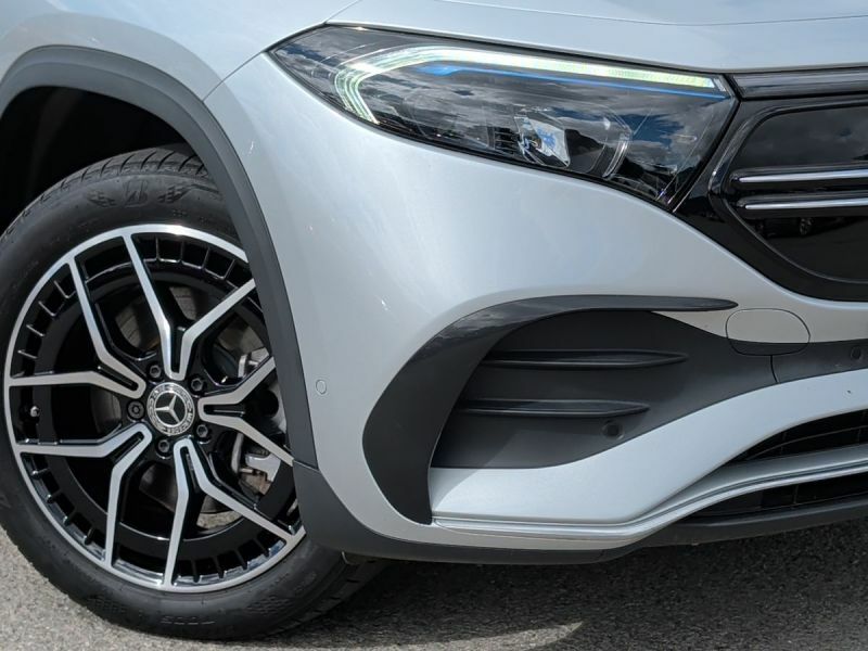 Mercedes-Benz EQA Eqa 300 66.5Kwh Amg Line Premium 4Matic #15