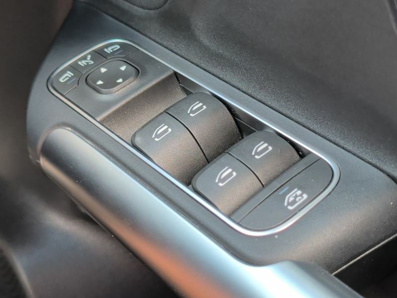 Mercedes-Benz EQA Eqa 300 66.5Kwh Amg Line Premium 4Matic #54