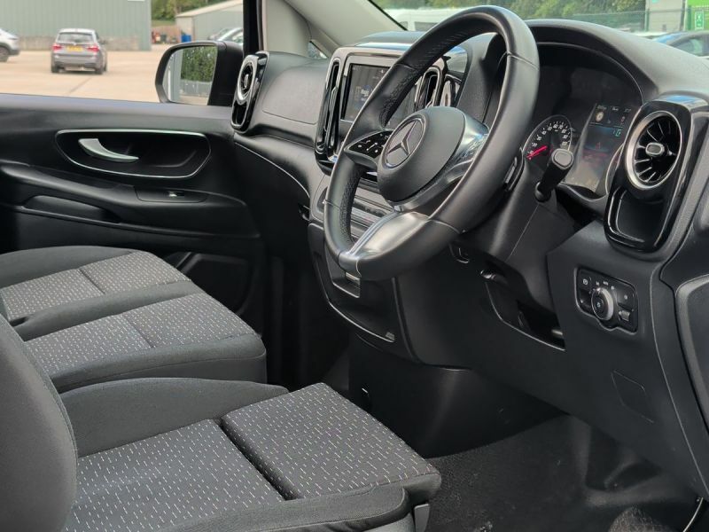 Mercedes-Benz Vito 116 Select L3 White #28