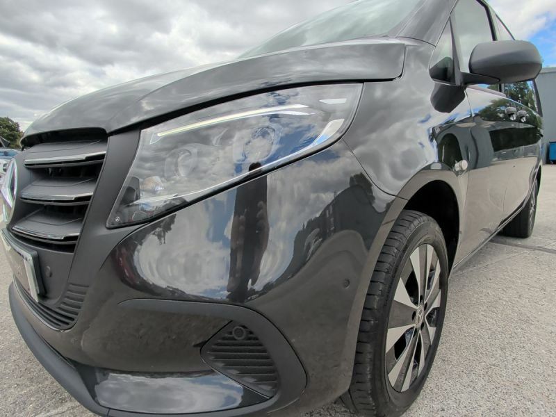 Mercedes-Benz Vito 116 Select L3 White #16