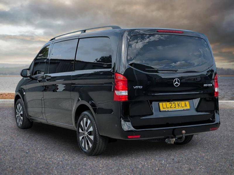 Mercedes-Benz Vito 2.0 119 Cdi Premium Crew Van G-tronic Rwd L2 Euro Black #2