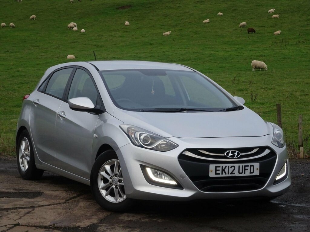 Hyundai I30 1.6 Crdi Blue Drive Active Euro 5 Ss Silver #5