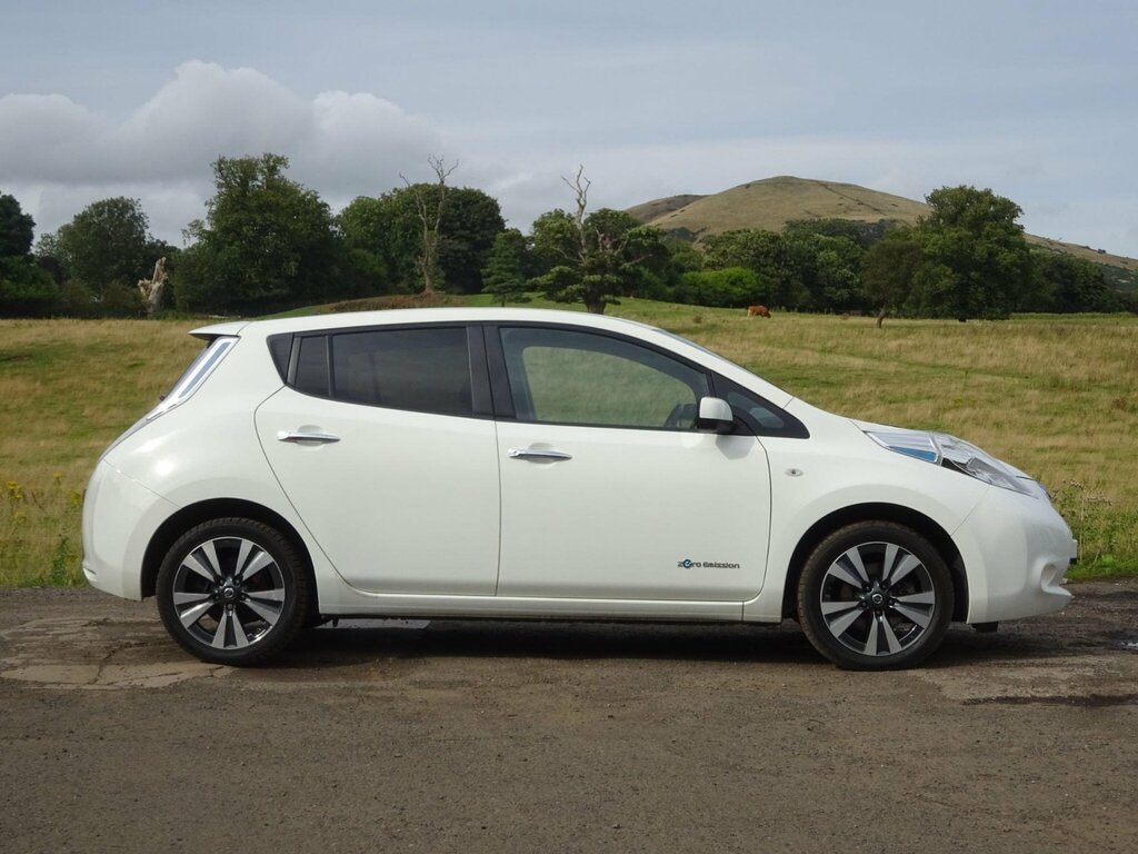 Nissan Leaf 24Kwh Tekna White #5