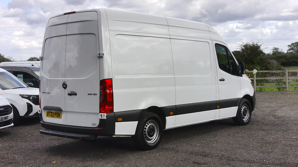 Mercedes-Benz Sprinter 315 Progressive Mwb L2 H2 Rwd,sat Nav,air Conditio White #5
