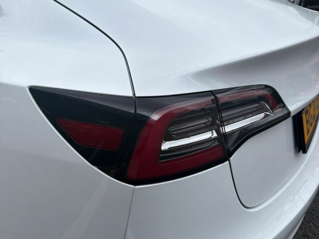 Tesla Model 3 2021 Dual Motor Performance Saloon Red #38