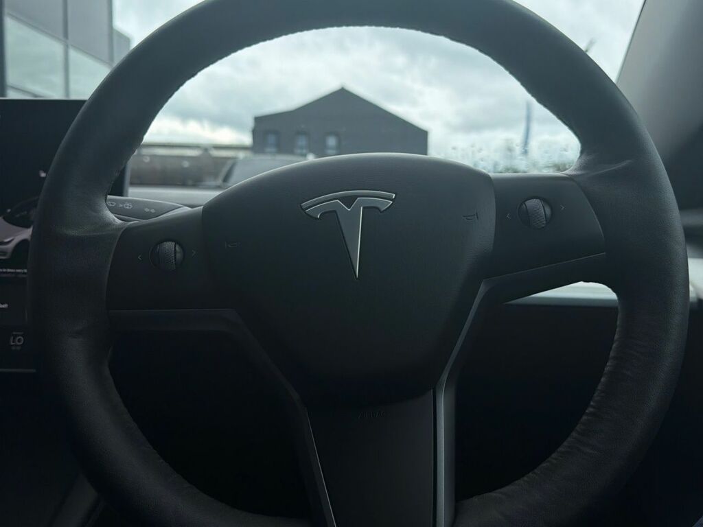 Tesla Model 3 2021 Dual Motor Performance Saloon Red #13