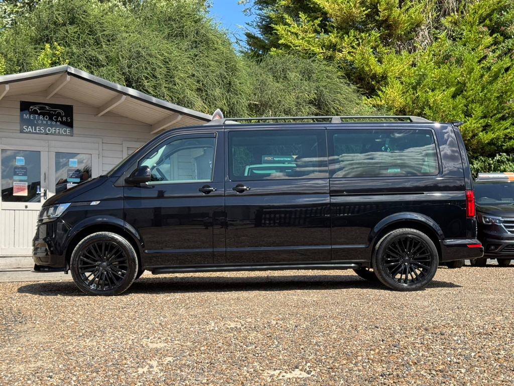Volkswagen Transporter Shuttle 2.0 Shuttle Tdi Se Dsg Lwb Euro 6 Ss Black #3