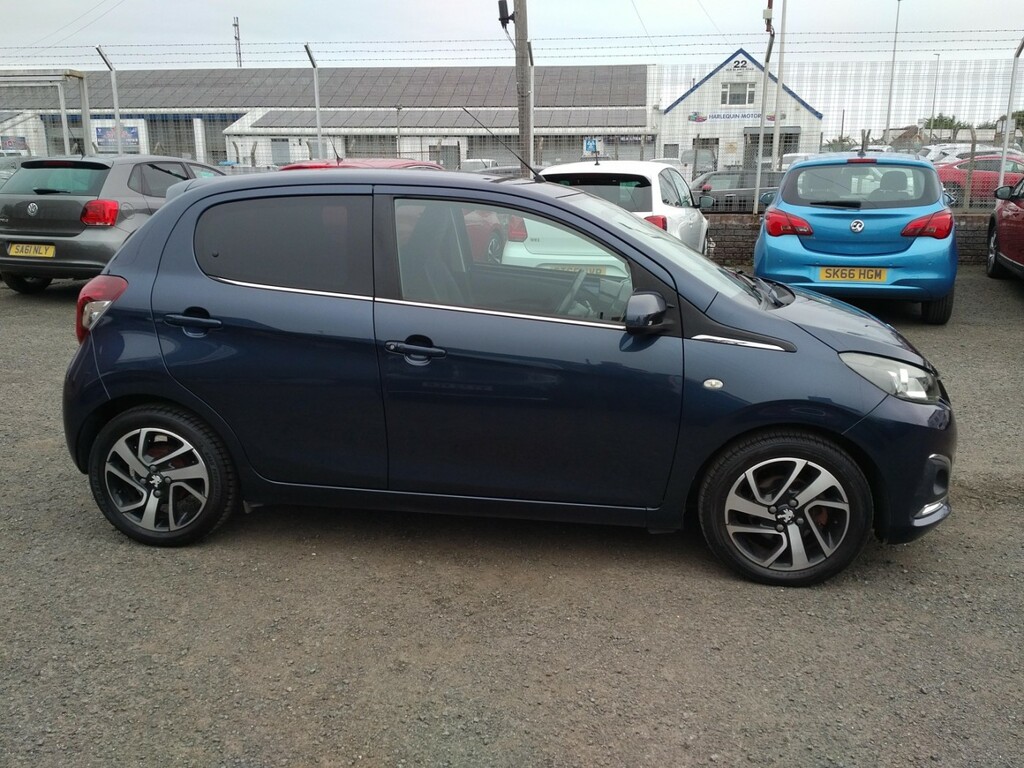 Peugeot 108 Active Hatchback 1.0 Active Red #9