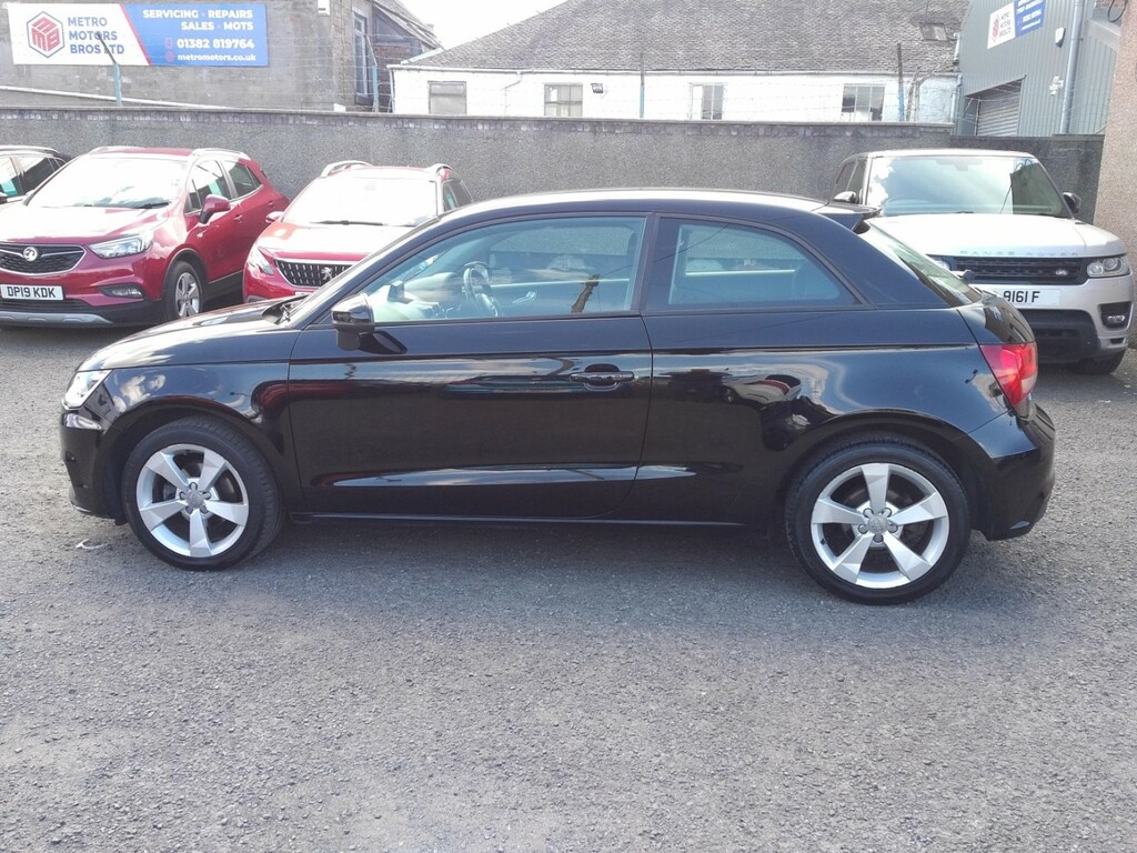 Audi A1 1.0 Tfsi Sport Black #3