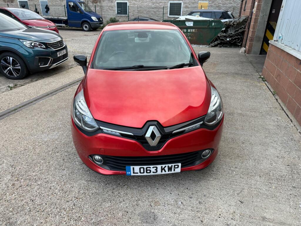 Renault Clio Dynamique S Medianav Red #2