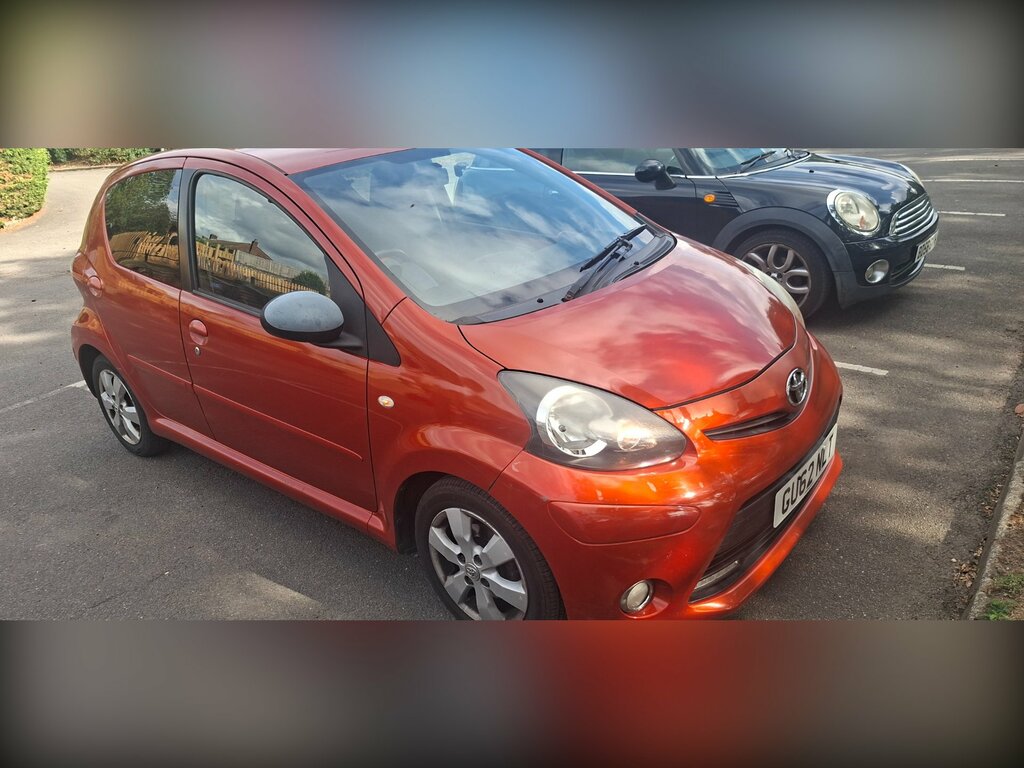Toyota Aygo 1.0 Vvt-i Fire Hatchback Euro 5 Orange #4