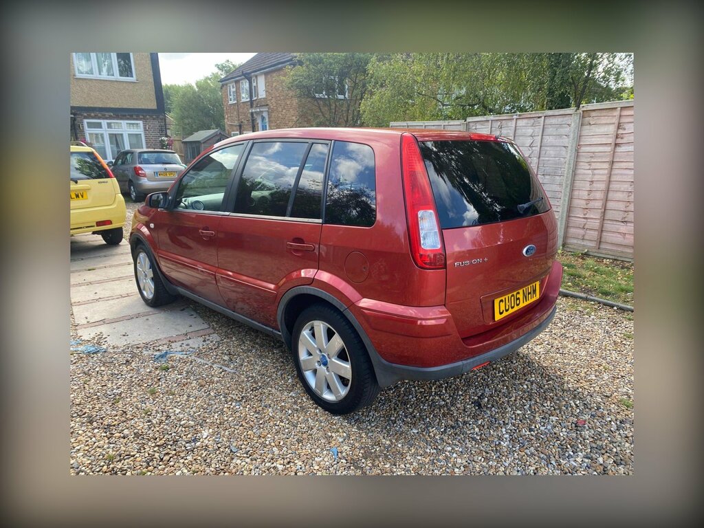 Ford Fusion 1.4 Plus Red #3