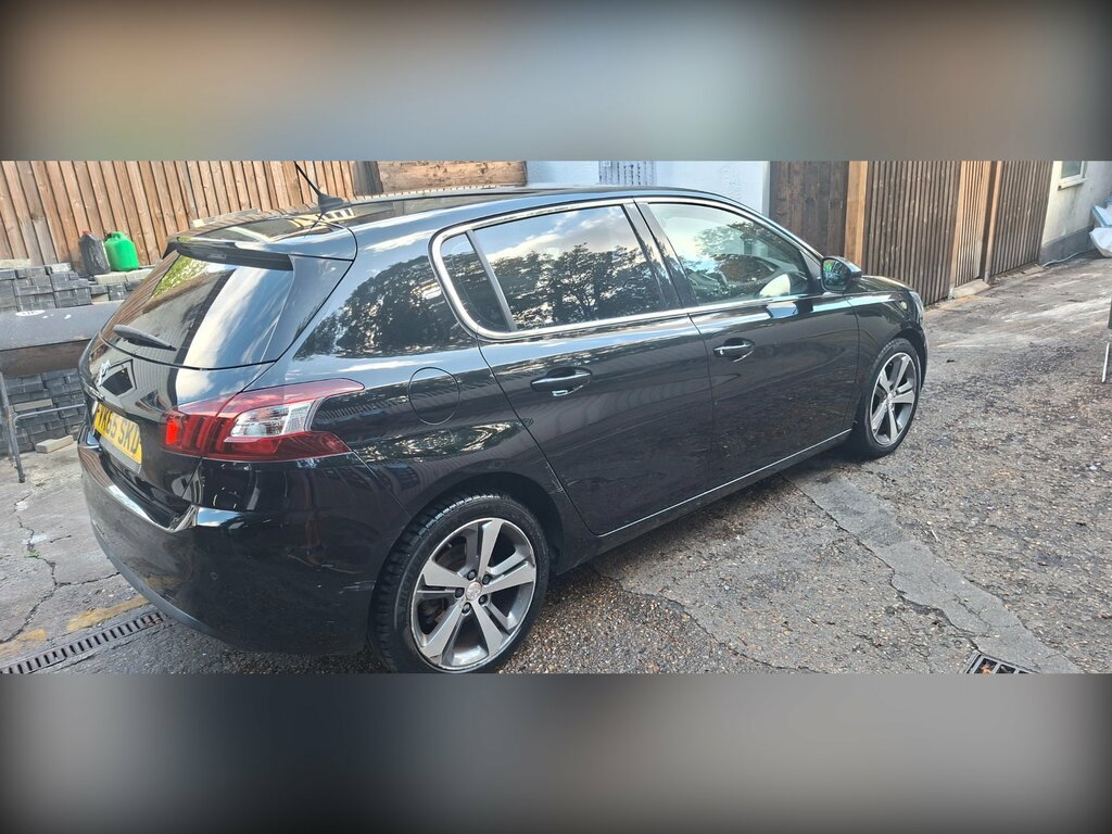 Peugeot 308 1.2 Puretech Allure Hatchback Eu Black #5