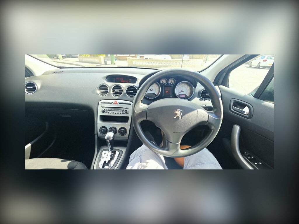 Peugeot 308 1.6 Vti S Hatchback 174 Gkm Grey #4