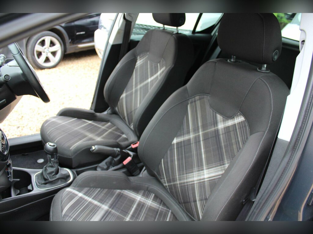 Vauxhall Corsa Corsa Sting Ecoflex Red #48