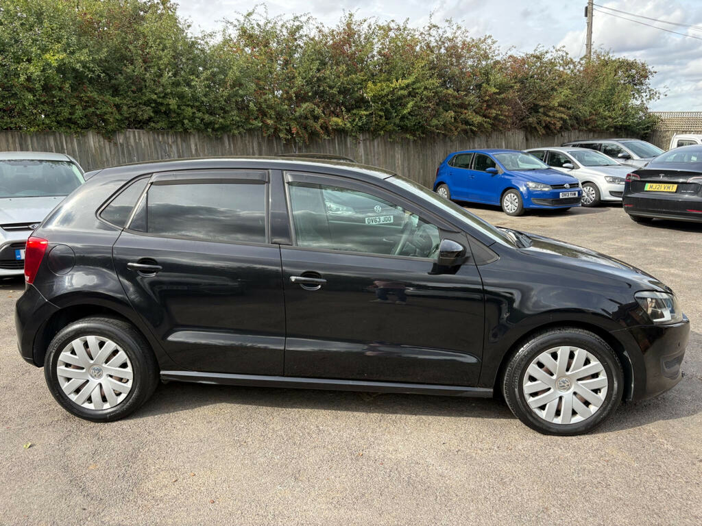Volkswagen Polo Hatchback White #3