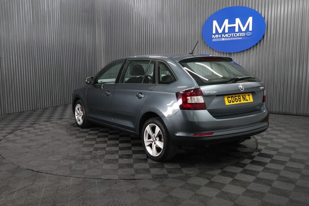 Skoda Rapid Spaceback Tsi Gpf Se Tech Grey #5