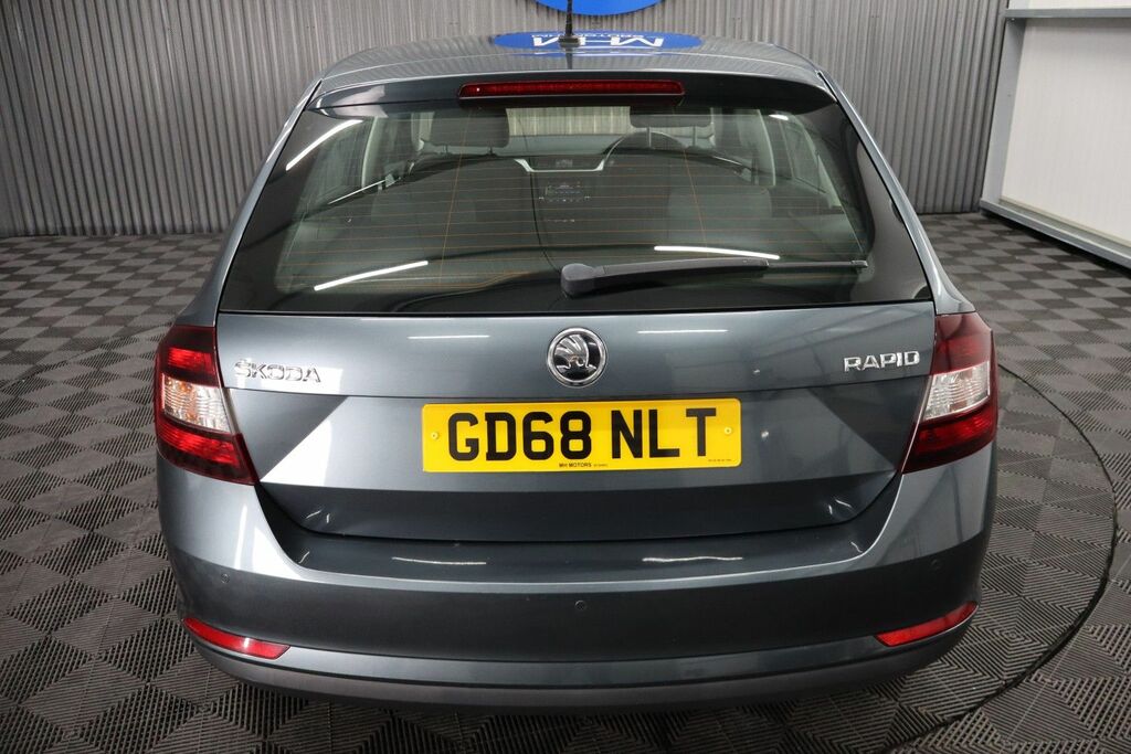 Skoda Rapid Spaceback 1.0 Tsi 110Ps Se Sport Dsg Spaceback 5-Dr Beige #19