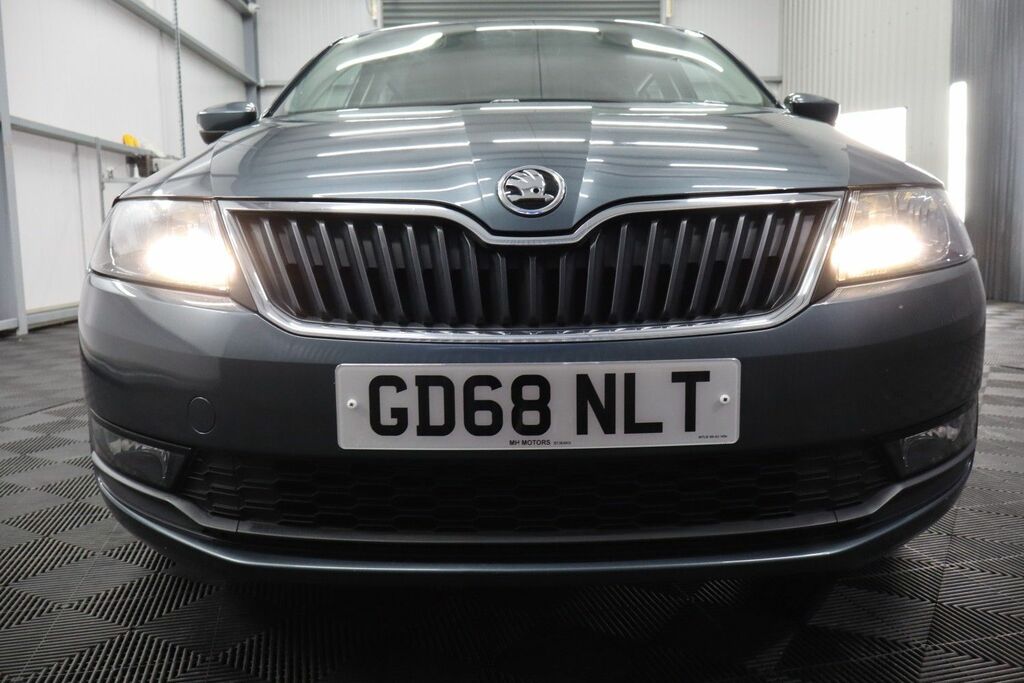 Skoda Rapid Spaceback 1.0 Tsi 110Ps Se Sport Dsg Spaceback 5-Dr Beige #15