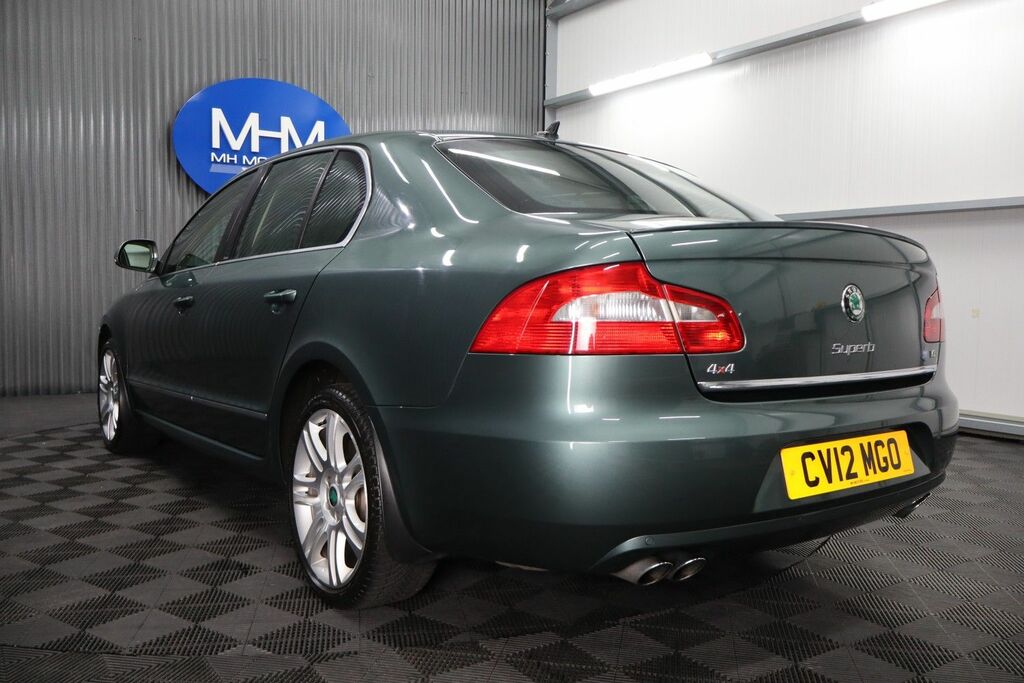 Skoda Superb Hatchback Purple #17