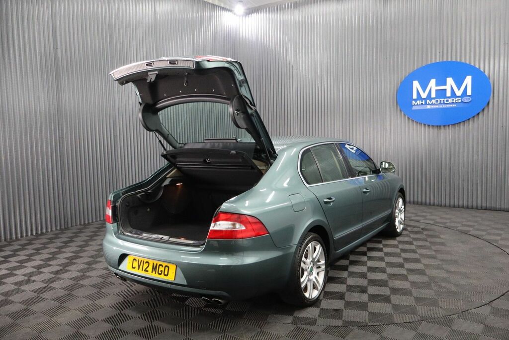 Skoda Superb Hatchback Purple #22