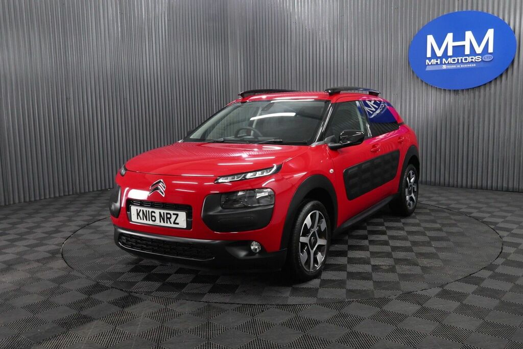 Citroen C4 Cactus Bluehdi Flair Hatchback Red #3