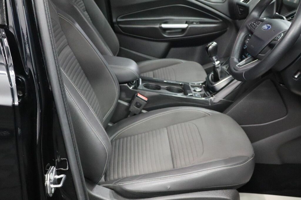 Ford Kuga 1.5 Ecoboost St-line 2Wd Silver #19