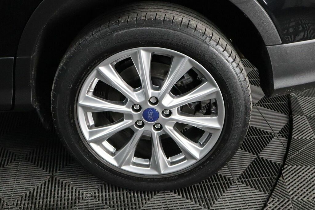 Ford Kuga 1.5 Ecoboost St-line 2Wd Silver #12