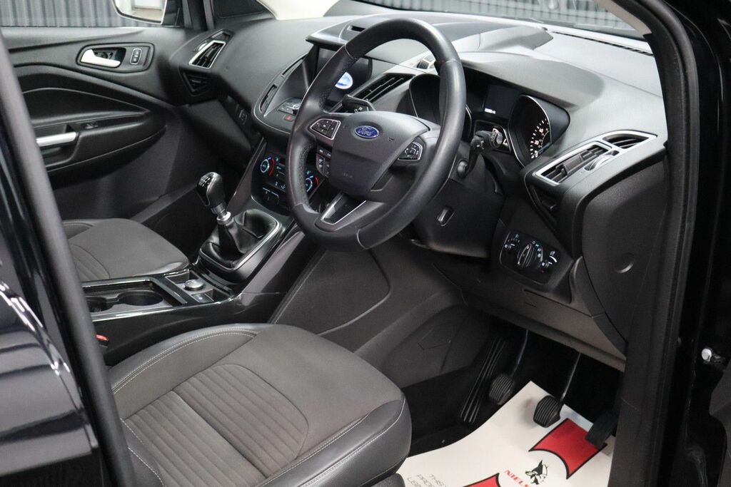 Ford Kuga 1.5 Ecoboost St-line 2Wd Silver #18