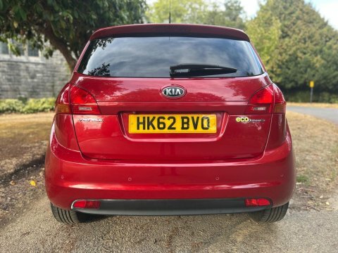 Kia Venga Mpv Blue #11