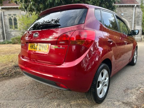 Kia Venga Mpv Blue #13