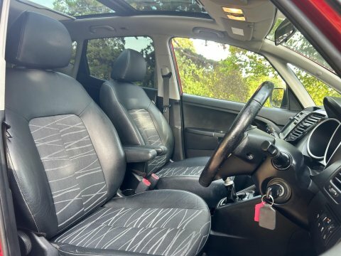 Kia Venga Mpv Blue #17